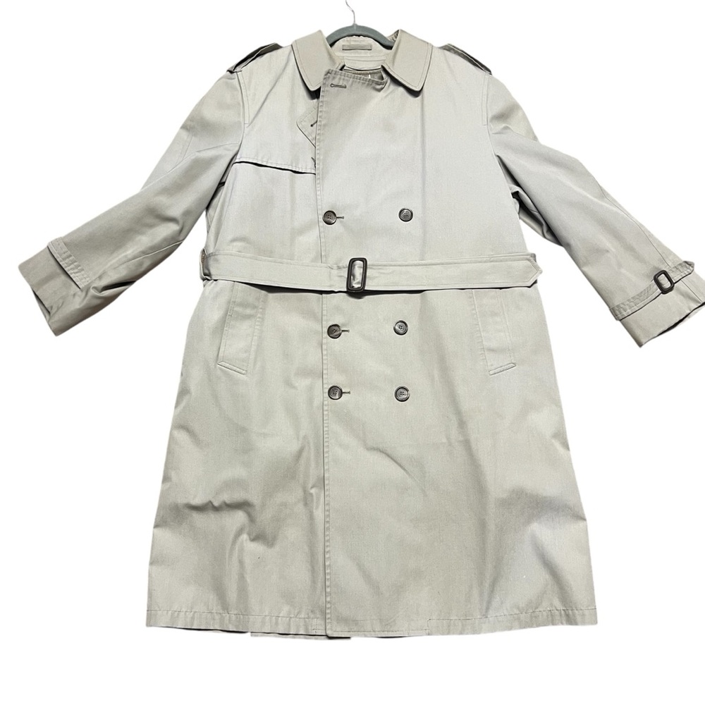 London Fog - Men’s Dressy Trench Coat Sz. 44 Short